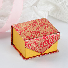 �S��ֱ�N4*6���F��� �tɫСõ���ָ�м��|�YƷ�ЬF؛�錚��