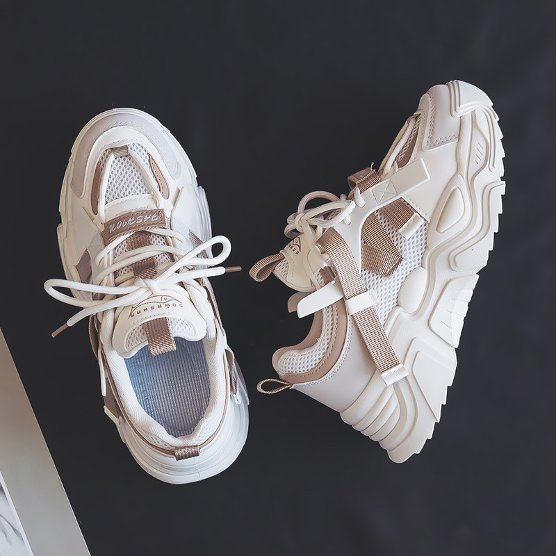 Zapatos de papá para las mujeres 2024 primavera nueva moda zapatos de senderismo a juego transpirable feo lindo casual zapatilla ins zapatos de moda