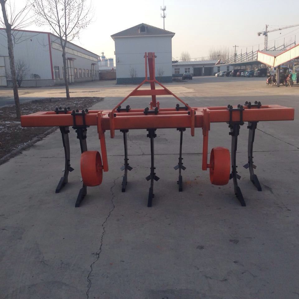 直面铲深松机   深松机   深松机工作视频   红日出口深耕机