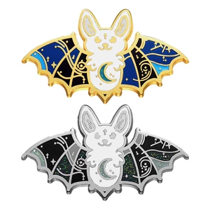 Personalized design dark punk style bat brooch European and American high-end enamel badge jewelry cartoon animal Medal