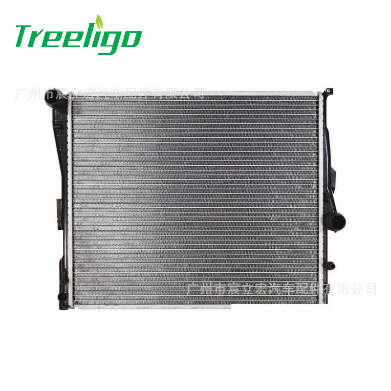 Para BMW Accesorios de aire acondicionado de automóviles BMW Tanque de agua Radiador Z4 E86 E46 17101715319