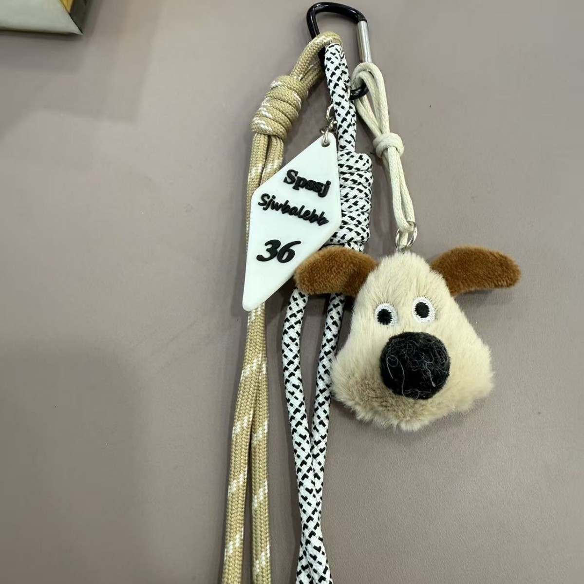 kt felino colgante de peluche pericardium chica pequeña muñeca creativa regalo colgante bolsas de llaver para chicas