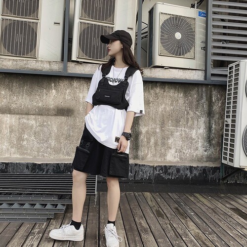 Trendy brand tactical vest bag for men, light functional style work vest for women, Korean style fashionable and functional external chest bag for men
