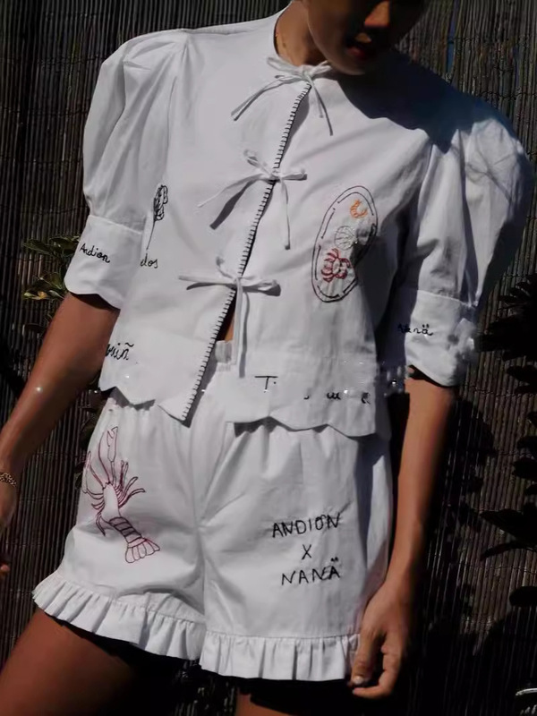 哇喔西班牙设计女装新款复古短款可爱刺绣系带泡泡袖衬衫半裙套装|undefined