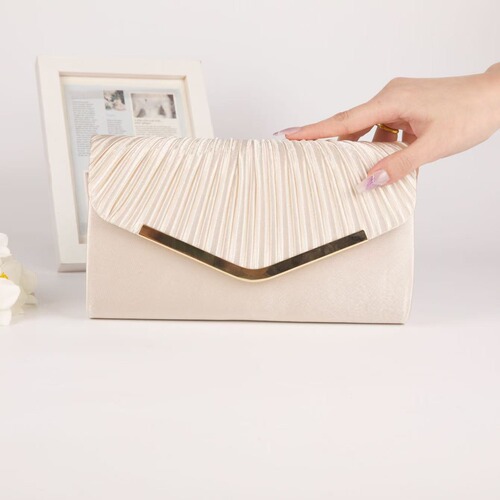 Silk Damask Evening Bag High-End Banquet Handbag Shoulder Bag for Ladies Socialite Folded Envelope Bag with a Luxurious Feel