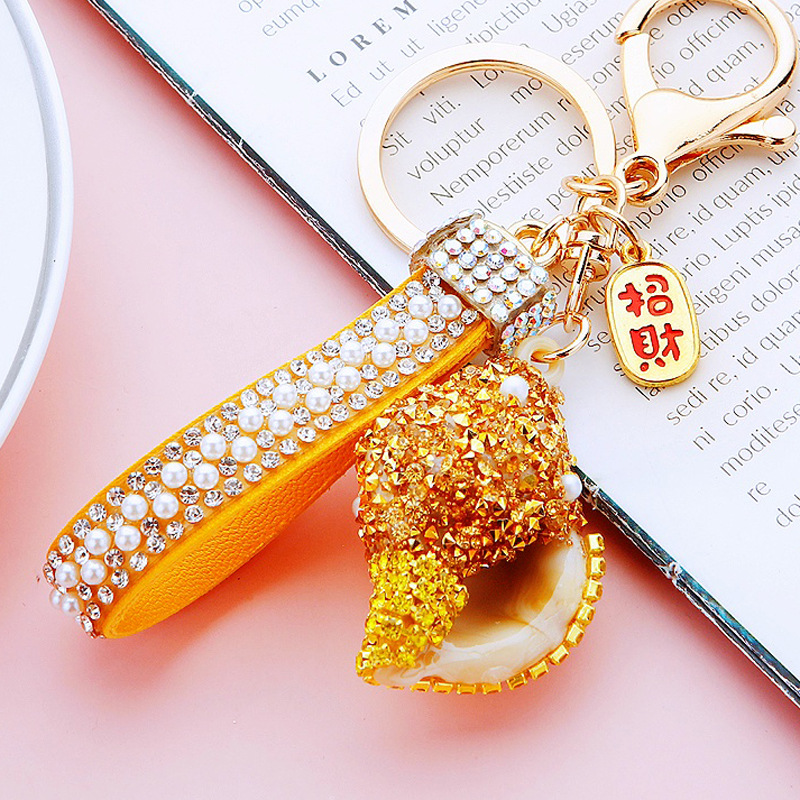 A768 Lucky Pagoda Snail Pearl Style Gold