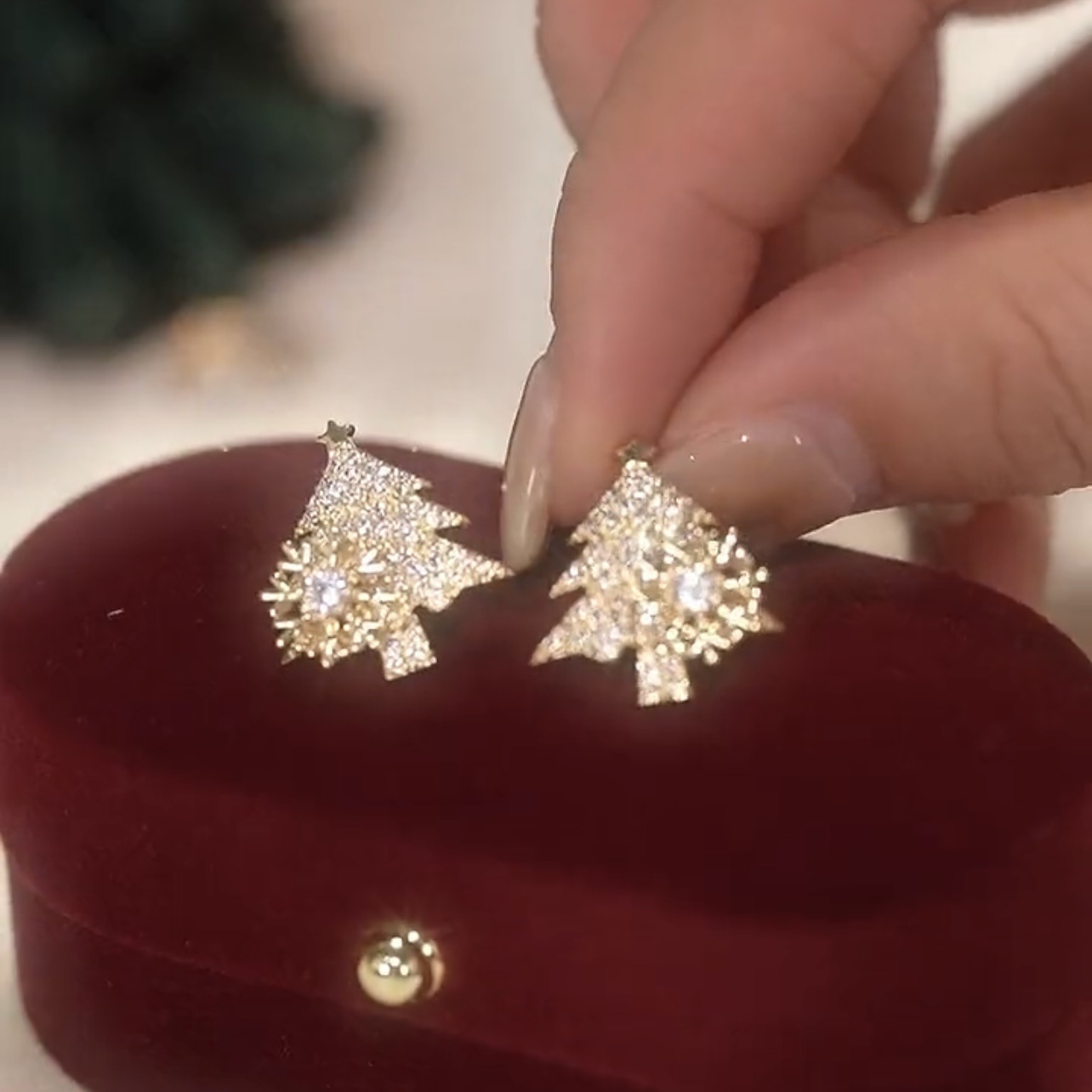 Christmas Tree Pattern Women's Gender 1 Pair Christmas Simple Style Shiny Christmas Tree Plating Inlay Copper Zircon Ear Studs