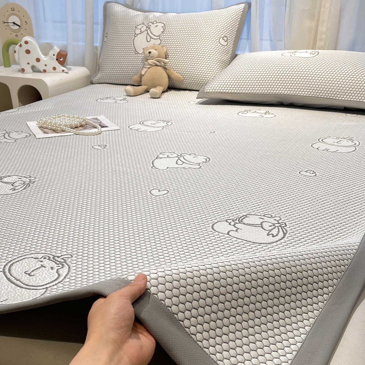 Sábanas de seda de hielo de verano, una pieza, estera suave de doble uso de doble cara 2025 nuevo dormitorio, estera individual, estera de tres piezas