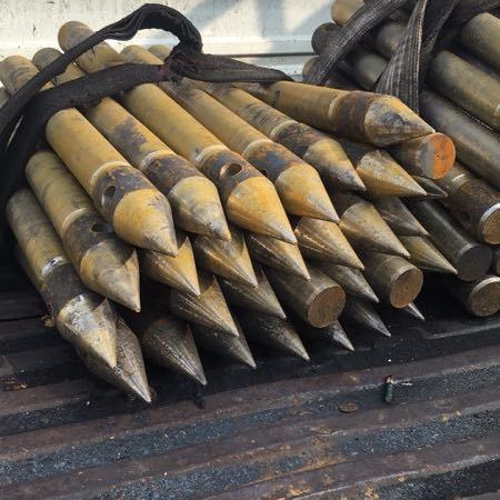 冲钉  桥梁冲钉  钢梁冲钉 45#冲钉 加工冲钉 价格冲钉  发黑冲钉