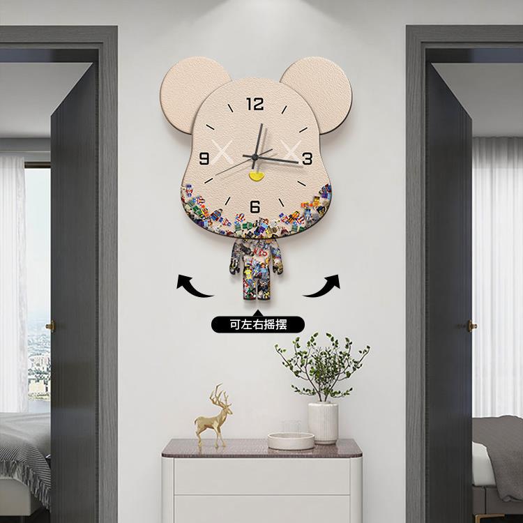 곰 카우 창조적 인 동향 벽 시계 거실 홈 새로운 시계 다이닝 룸 뮤트 스윙 시계 벽 램프