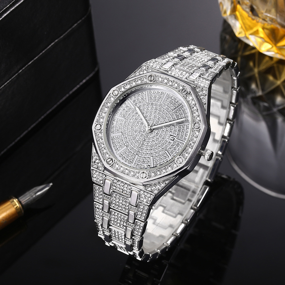 Herrklocka med kvartsverk, diamantarmband och datumvisning_voghion.com
