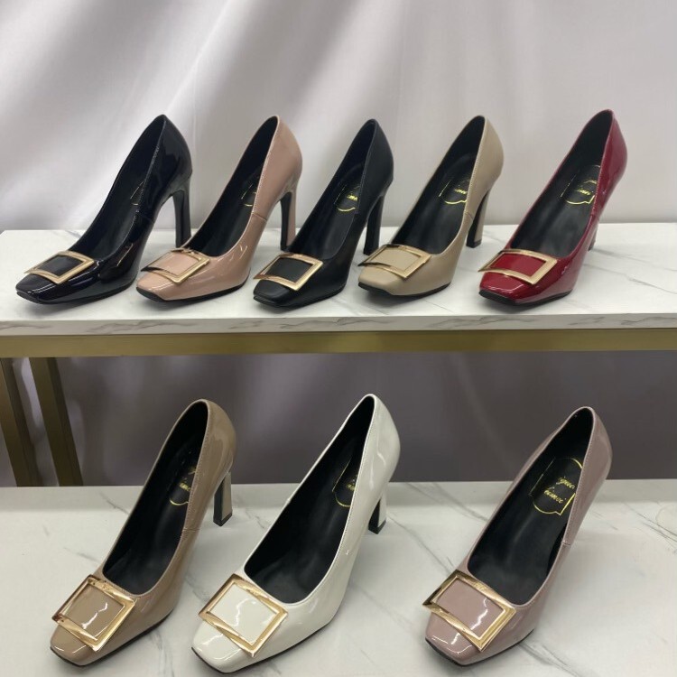 25 Four Seasons Square Buckle Pumps Shallow High Heels Patent Leather Bridesmaid Fashion Women's Shoes 9cm Stiletto High Heels Wedding Shoes