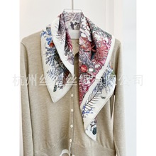 高档时尚真丝羊毛围巾女轻奢双面异色印花65丝巾披肩秋冬保暖珊瑚