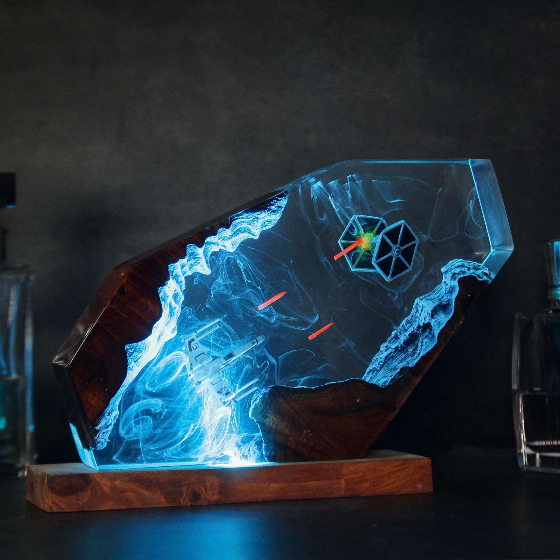 Transfronteriza venta caliente estereoscópica galaxia serie de lámparas de resina Star Wars único regalo de decoración de la habitación