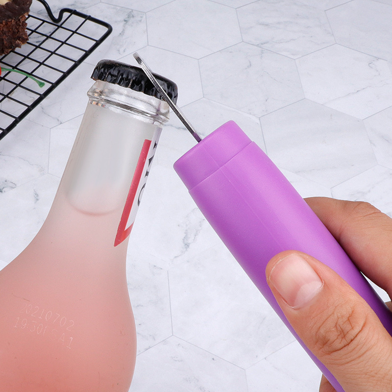 ステンレス泡立て器は栓抜きを持っています。|undefined