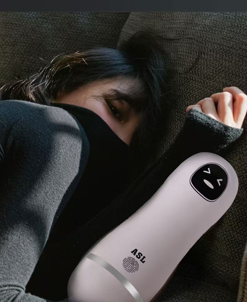Vibrating Electric Masturbation Cup with Sound Feature, TPE Sleeve, Charging Cable and Stand Included — detail image 2