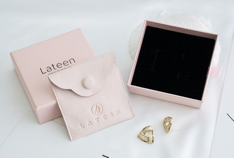 O1CN01WJ25UK1GVD5ZifJz8_!!2207945680627-0-cib.jpg?__r__=1652153054183