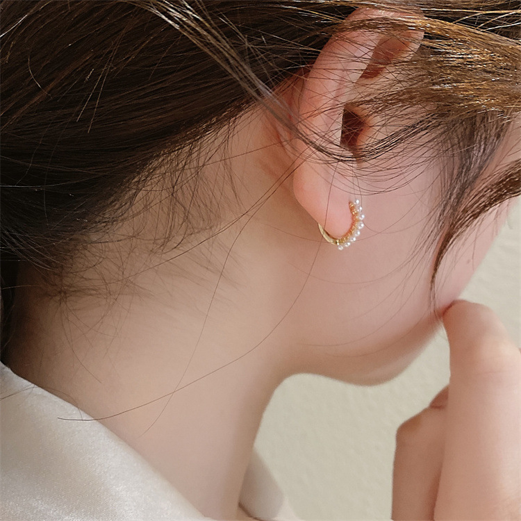 simple inlaid pearl geometric circle copper earrings wholesale