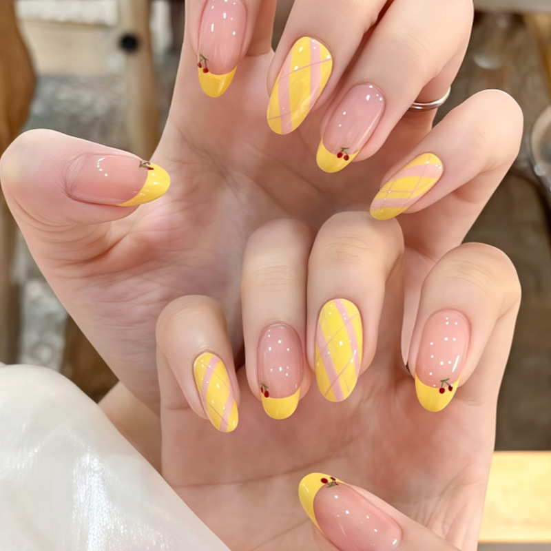 S133-Little Red Riding Book Explosions Wear Armor Yellow French Stripe Temperament Manicure Finished Fake Nail Full Size