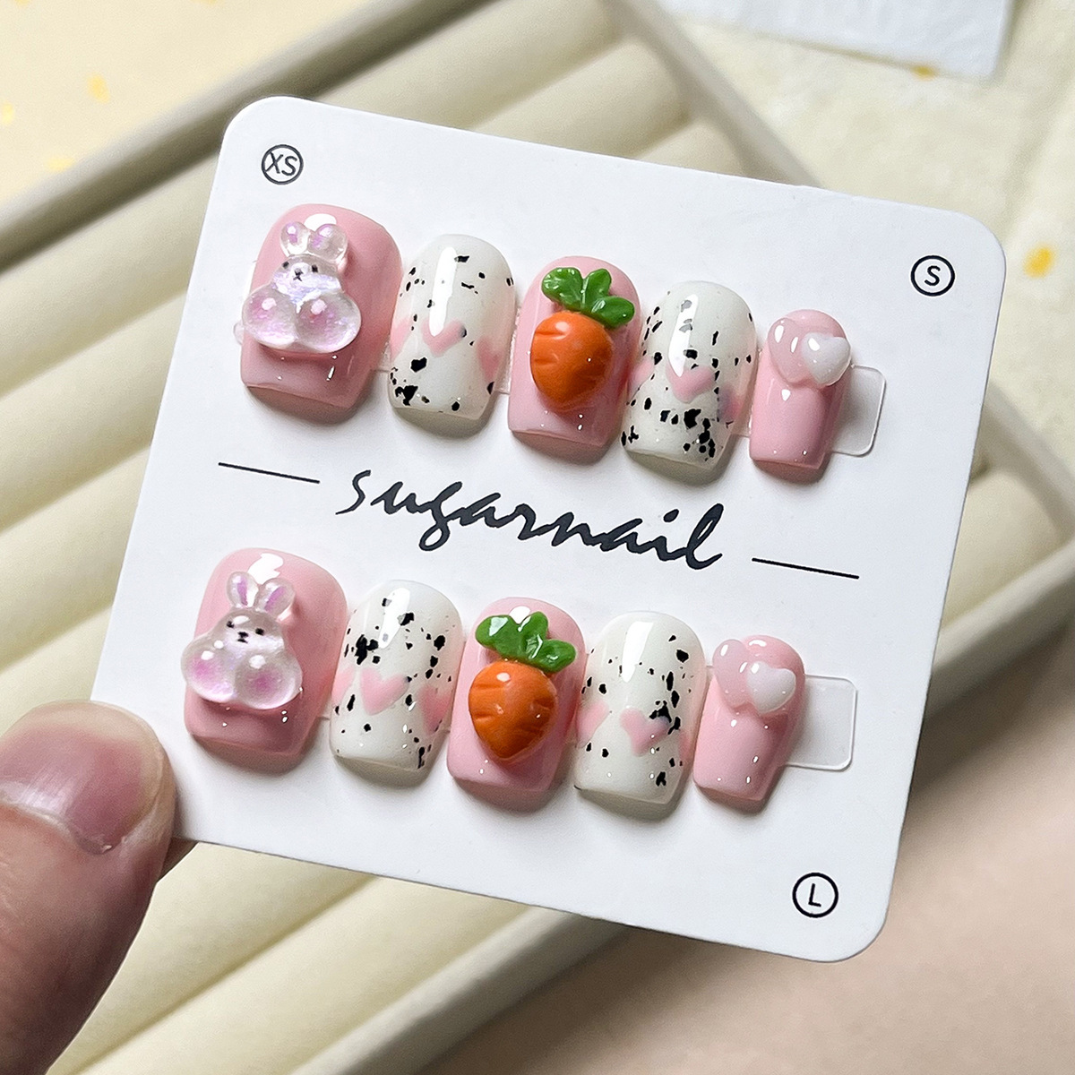 Manos de uso de uñas gradiente blush estereoscópio relieve manicure manicure falsa explosión pura lujo puro manicure