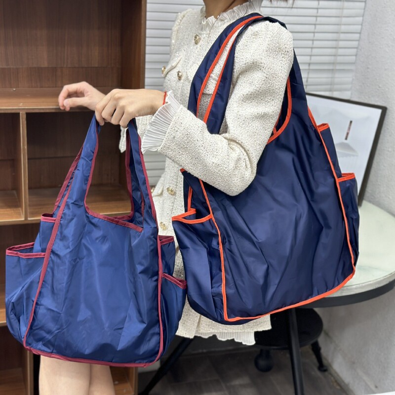2025 New Color-Blocked Large-Capacity Foldable Shopping Bag, Waterproof, Can Hold Water Bottles, Shoulder Bag, Portable Storage Bag, in Stock