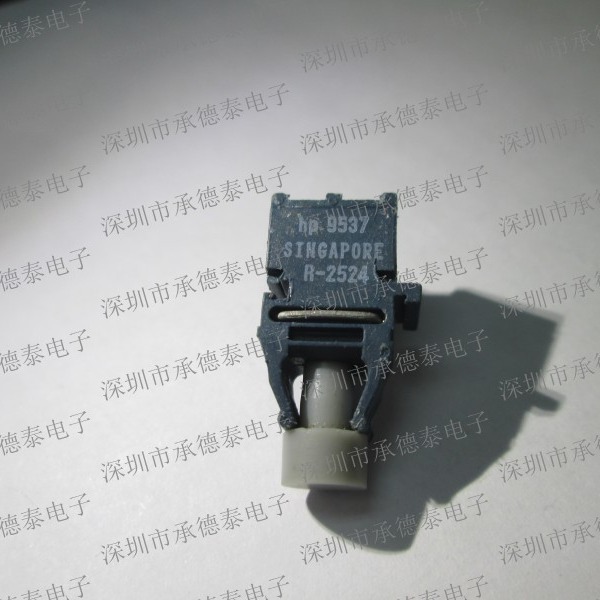 光纤发射器 HFBT1524 DIP6 全新进口原装