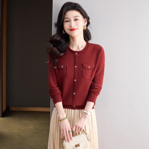 2025年新款春秋打底衫时尚木耳边圆领中年妈妈装针织衫冬季打底衫,女装针织衫/毛衣,妃慕昵服饰
