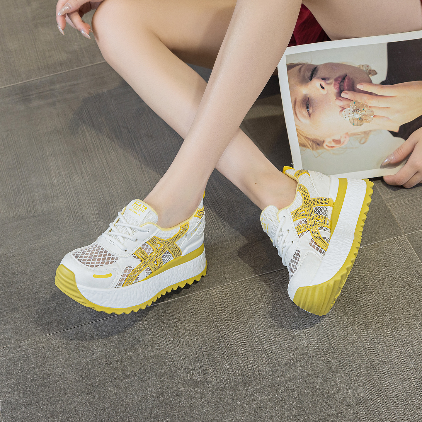 Giày sneaker nữ đế dày lưới thoáng khí phong cách thể thao — Xám 5073, Mơ 5073, Vàng 5073