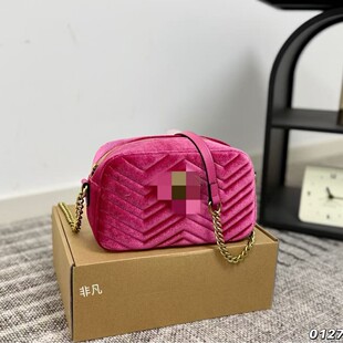 ֱ���羳m lvŮ���а����C���֙C�������1955�R�����R�ɰ����^��