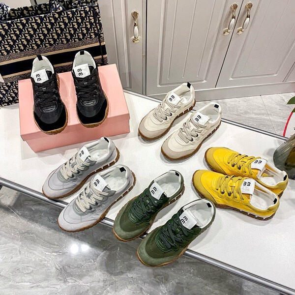 Miu's High Version 2025 New Retro Moral Training Shoes Thick-Soled Sports and Leisure Forrest Gump Shoes Soft-Soled Biscuit Moral Training Shoes
