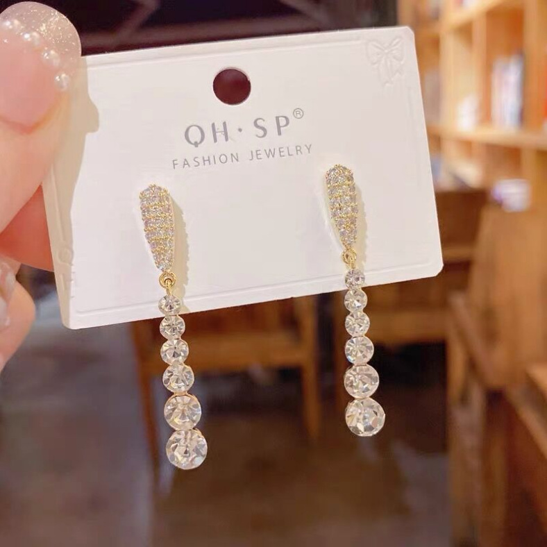 S925 シルバー針ロングラインストーンタッセルイヤリング女性のための韓国のスーパーフラッシュウォータードロップライト高級新しいイヤリングシンプルなイヤリング女性のための|undefined