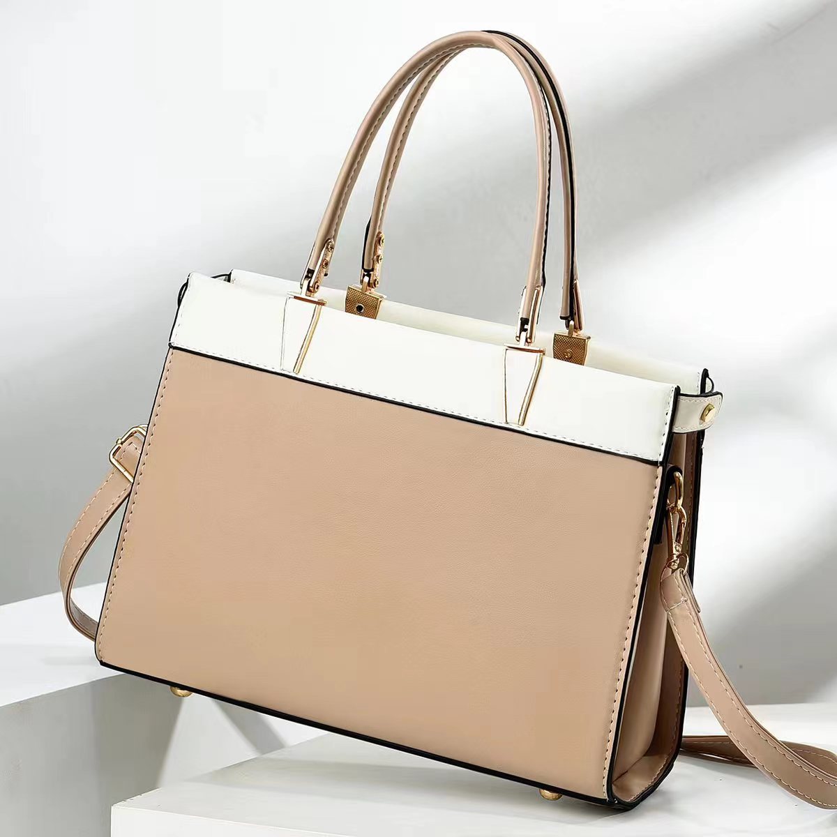 mmexport1661487666319