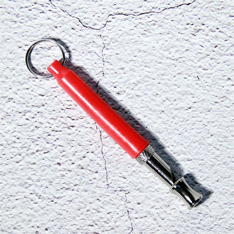 Silbato de perro Flauta de perro Metal Ultrasónico Cordón ajustable Instrumentos de entrenamiento de perros Suministros de entrenamiento de mascotas Flauta de perro Juguetes para perros