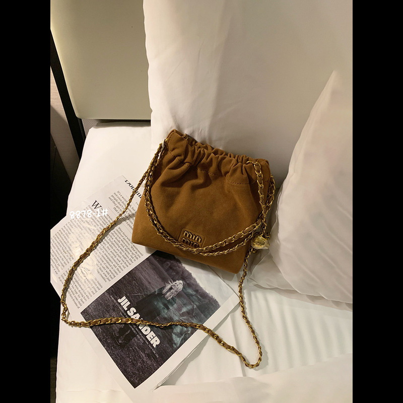 Bolsas de basura de cuero esmerilado para mujeres, bolsas de cadena de gamuza vintage, bolsos de mano, bolsos de cubo de crossback delicados