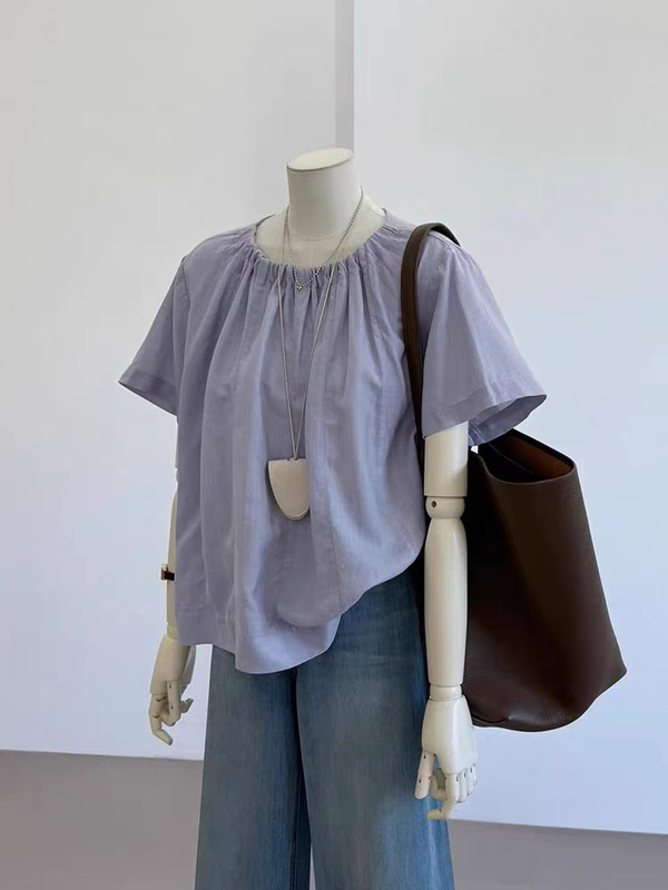 フレンチレトロパープルラウンドネック半袖シャツ女性のための 2025 夏の新しいファッションシックな年齢を減らす甘い通勤トップ|undefined