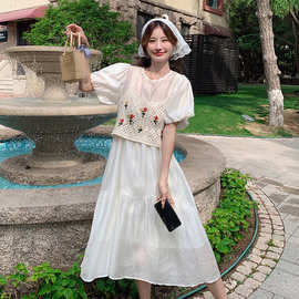 白色森系小清新连衣裙套装女夏季2024新款法式针织马甲长裙两件套