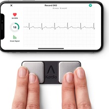 跨境爆款KardiaMobile 个人 心电图监测仪家庭记录心电检测房颤