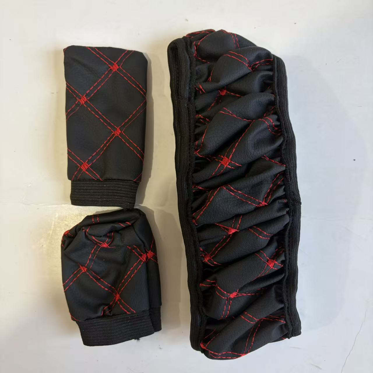 Cross-Border Foreign Trade Specializes in Quilted Embroidered Three-Piece Sets of Car Steering Wheel Covers, Handbrake Covers, and Gear Lever Covers for Amazon, Temu, and Shopee