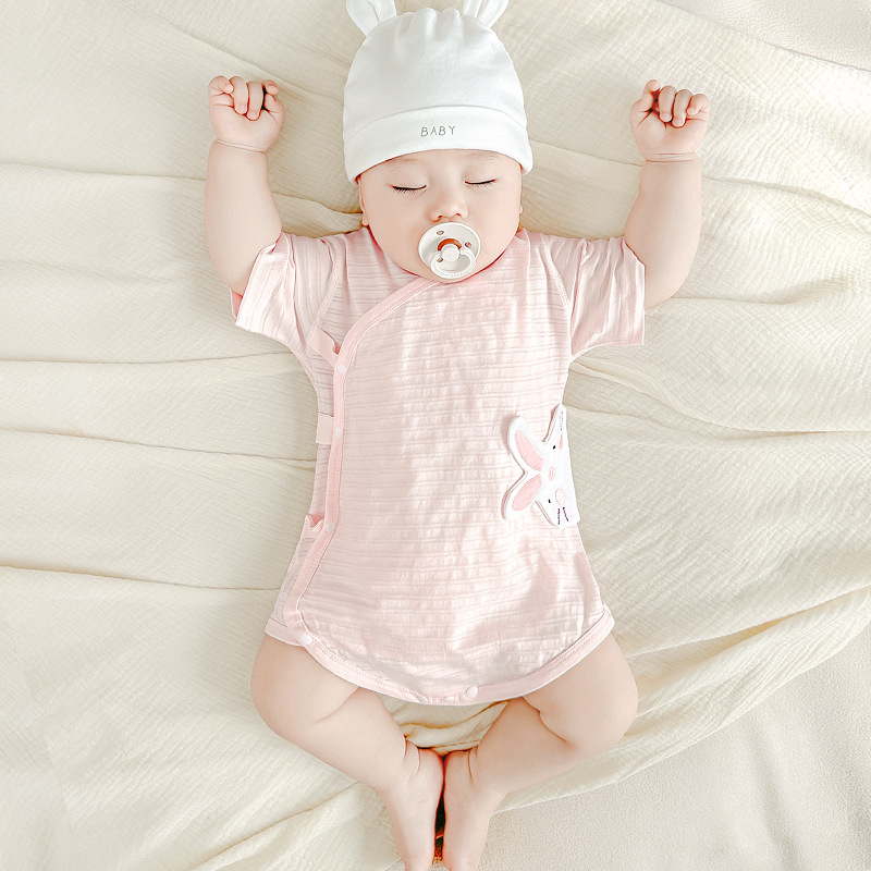 Mono de verano para bebé Pijamas de manga corta de algodón recién nacido para hombres y mujeres Triángulo fino 0 mamelones 3 meses bolso de bebé
