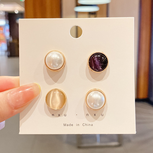 Traceless anti-exposure magnetic buckle does not damage clothes women's shirts chiffon buttons without punctures pearl artifact brooch