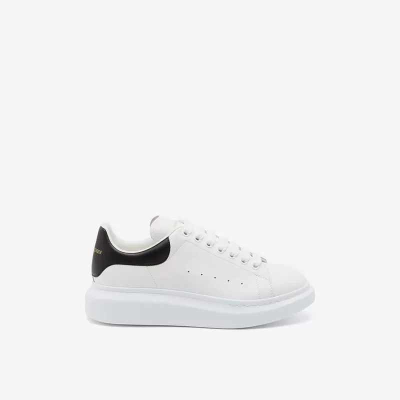 White shoes for beloved, sneakers