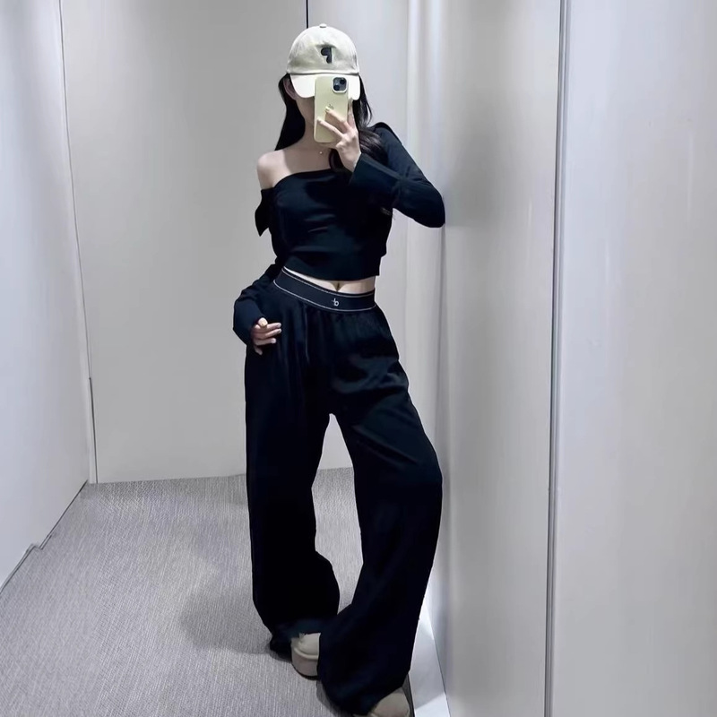 High-quality A-line casual straight-leg woven pants, flattering to the legs, comfortable and loose, available for one-piece drop shipping High-quality A-line casual straight-leg woven pants, flattering to the legs, comfortable and loose, available for one-piece drop shipping
