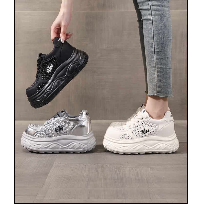 Giày sneaker nữ đế dày tăng chiều cao, thiết kế rỗng thoáng khí, phối trắng cơ bản — màu đen chi tiết 16