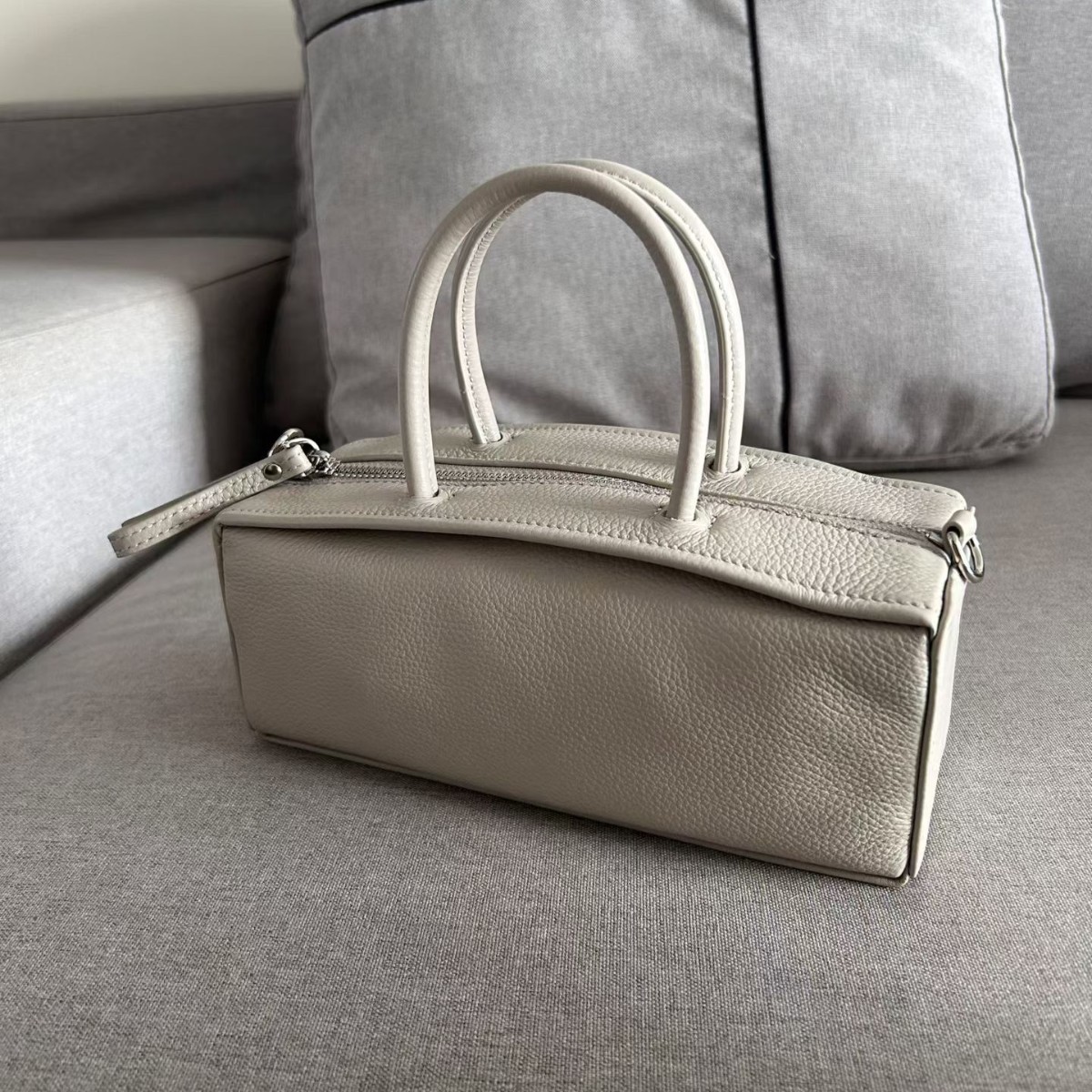 New Korean Style Top Grain Leather Mini Square Bag - Versatile Handbag & Crossbody Baguette - Thumbnail 5