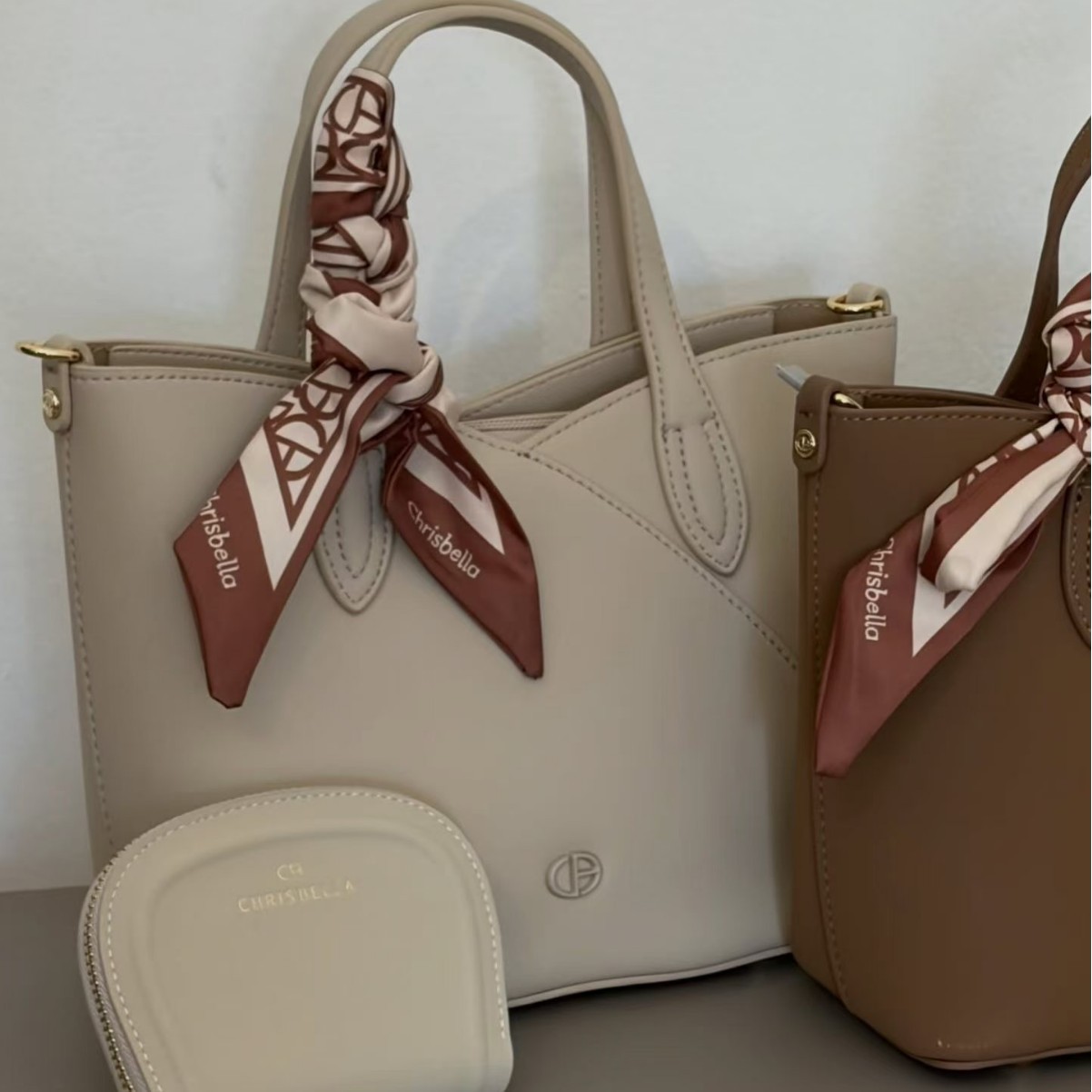 Handbags, ladies bags, women's handbags, tote bags wholesale