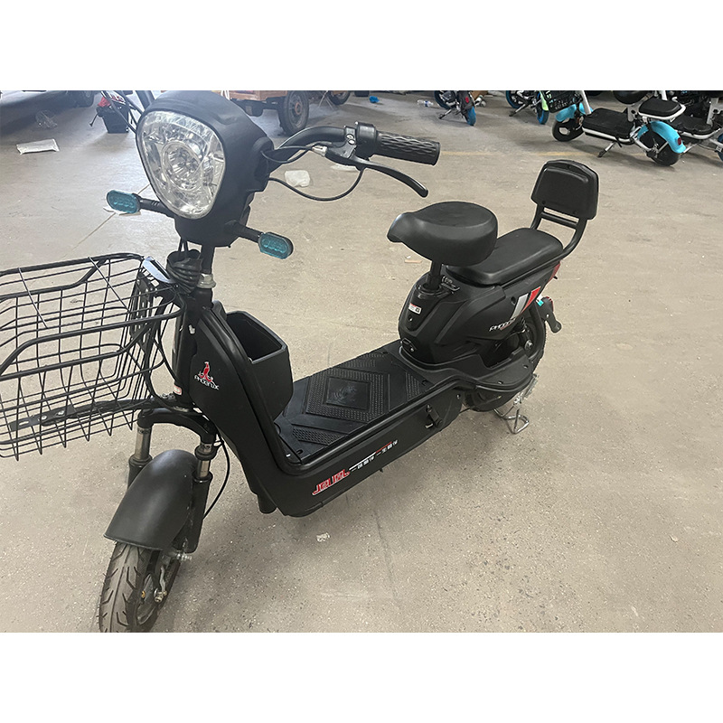 Exportación transfronteriza de inventario de vehículos eléctricos nuevos vehículos de inventario estándar nacional piezas de interceptación de comercio electrónico vehículos eléctricos de alta calidad vehículos eléctricos de marca