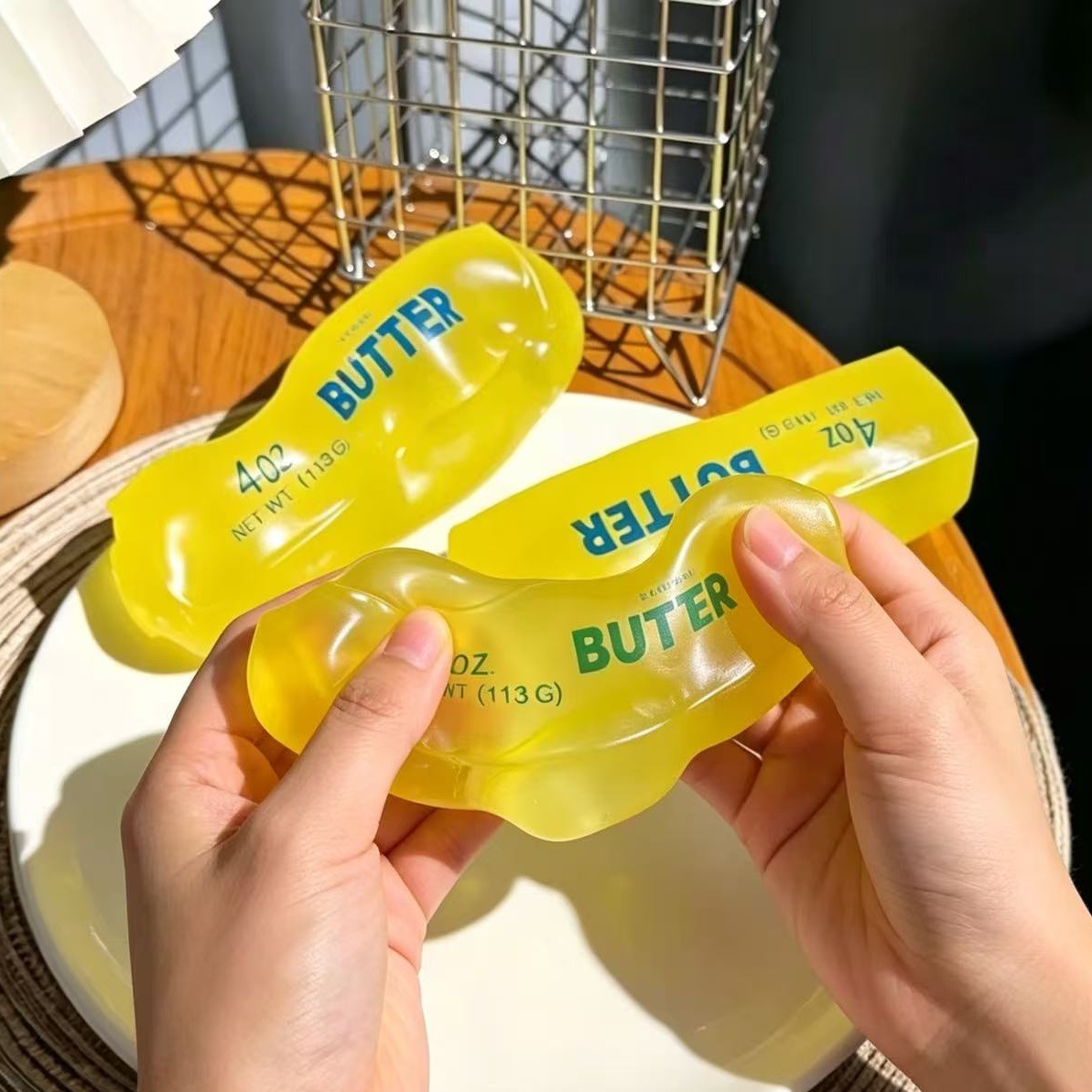 ¡Queso Big mac! El queso amasó la música y descomprimió el juguete para desahogar la pelota se puede moldear sin rebotar la mano vaselina como la pelota. image 21