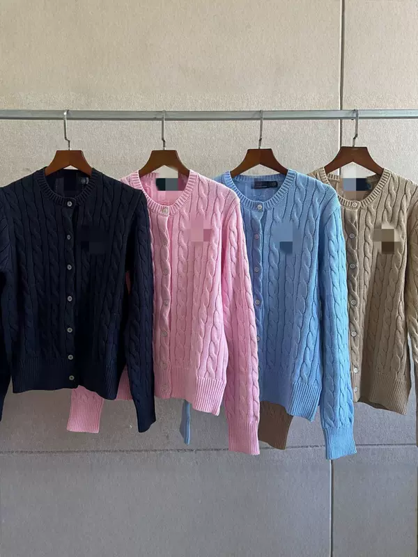 เสื้อคาร์ดิแกนไหมพรมถักแขนยาว
