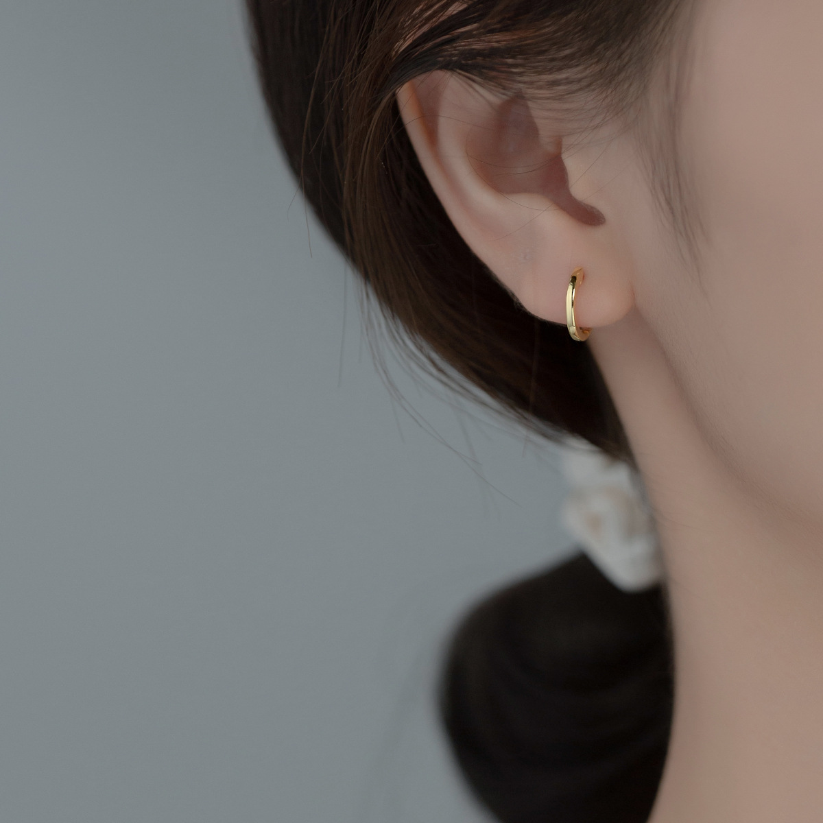 Eloch s925 plata japonesa y coreana simple estilo de viaje geométrico liso orejetas de anillo simple orejetas M01293