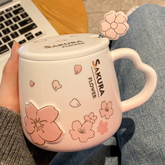 朝食セラミックカップ蓋付きスプーン付きかわいいマグカップins高颜値クリエイティブカップルコーヒーカップ卸売り